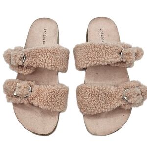 NWOB Indigo Rd Sally2 Womens Pink Faux Fur Slip On Slides Sandals Shoe Size 10